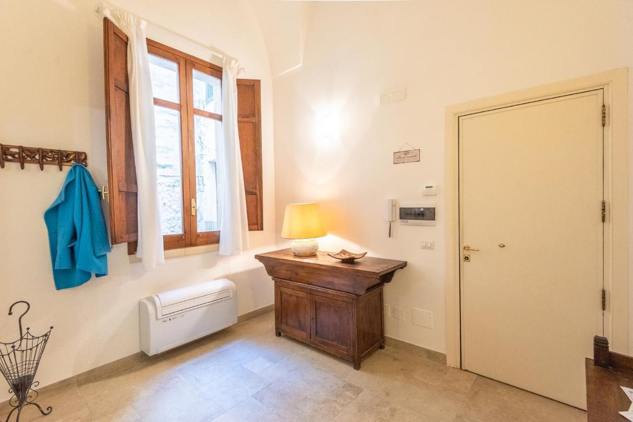 Rubichi 6 - Old Town Apartment Sit Lecce Luaran gambar